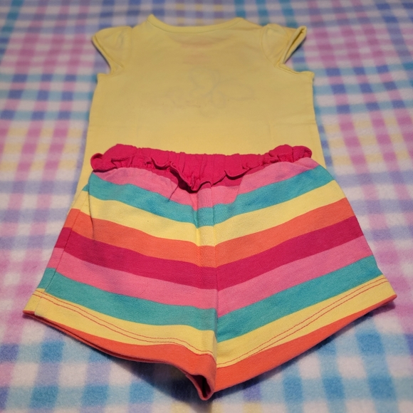 CIRCO 🦋 NWOT 2pc Ruffled Yellow Butterfly Onesie 'n Multi Striped Shorts Set NB - Picture 6 of 12